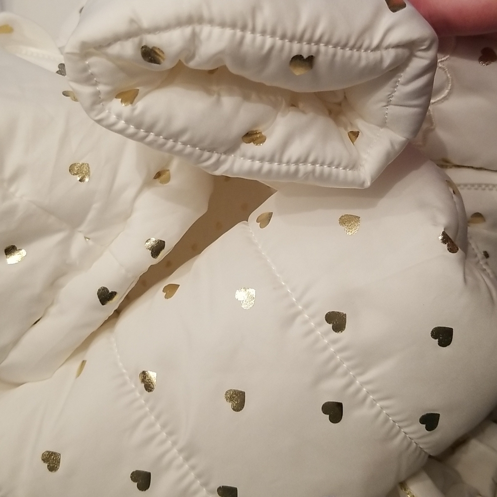 Little Me 24M little girls puffer jacket hooded polyester warm cozy gold hearts - Picture 8 of 9